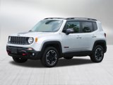 Used 2016 Jeep Renegade Trailhawk w/ Premium Trailhawk Package image 3
