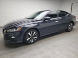 Used 2022 Nissan Altima 2.5 SV image 2
