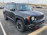 Used 2017 Jeep Renegade Trailhawk w/ Premium Trailhawk Package image 3