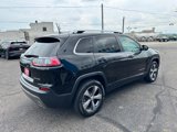 Used 2019 Jeep Cherokee Limited image 5
