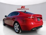 Used 2019 Jaguar XE Premium image 3