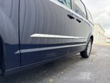 Used 2014 Chrysler Town & Country Touring image 5