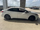 Used 2020 Toyota Corolla SE image 2
