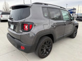 Used 2017 Jeep Renegade Altitude image 3