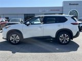 Used 2021 Nissan Rogue SV image 4