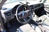 Certified 2024 Porsche Macan image 4