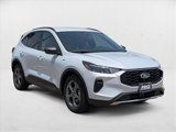 Used 2025 Ford Escape ST-Line image 3