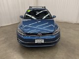 Used 2018 Volkswagen Golf S image 2