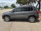 Used 2016 Volkswagen Tiguan S image 2