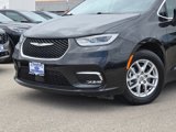Used 2023 Chrysler Pacifica Touring-L image 2