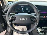 Used 2023 Kia Niro EX image 5