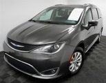 Used 2019 Chrysler Pacifica Touring-L image 2