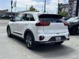 Certified 2022 Kia Niro LXS image 4