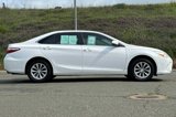 Used 2017 Toyota Camry LE image 5