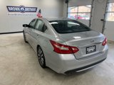 Used 2017 Nissan Altima 2.5 SV image 4