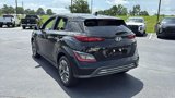 Used 2023 Hyundai Kona SE image 5