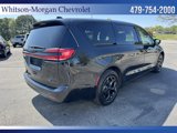 Used 2022 Chrysler Pacifica Touring-L w/ Uconnect Theater Family Group image 6