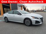Used 2024 Nissan Altima 2.5 SV image 2