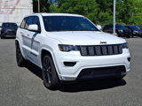 Used 2019 Jeep Grand Cherokee Altitude image 2