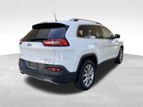 Used 2018 Jeep Cherokee Limited image 3