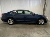 Used 2020 Volkswagen Passat 2.0T SE image 2