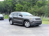 Used 2016 Jeep Grand Cherokee Laredo w/ Quick Order Package 23E image 2