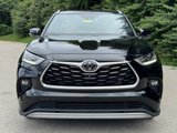 Used 2021 Toyota Highlander Platinum image 3