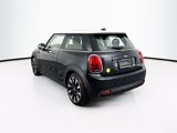 Certified 2024 MINI Cooper SE image 5