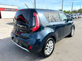 Used 2017 Kia Soul + image 3
