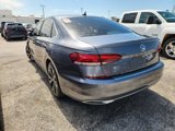 Used 2021 Volkswagen Passat 2.0T SE image 4