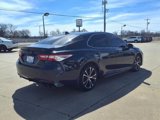 Used 2020 Toyota Camry image 5