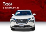 Used 2023 Nissan Rogue SV image 2