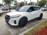 Used 2023 Nissan Kicks SR image 3
