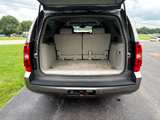 Used 2009 Chevrolet Suburban LT image 4