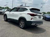 Used 2023 Kia Seltos EX image 5