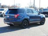 Used 2017 Ford Explorer XLT image 3