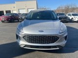 Certified 2022 Ford Escape SE w/ Cold Weather Package image 4