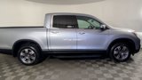Used 2017 Honda Ridgeline RTL-E image 2