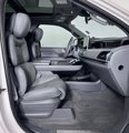 Used 2018 Lincoln Navigator L Reserve w/ Technology Package image 2