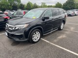 Certified 2019 Honda Pilot LX image 3