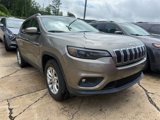 Used 2019 Jeep Cherokee Latitude w/ Popular Appearance Group image 2