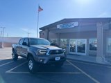 Used 2014 Toyota Tacoma 4x4 Double Cab image 2