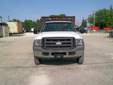 Used 2005 Ford F550 2WD Regular Cab Super Duty image 2