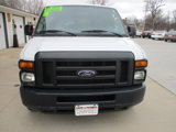 Used 2009 Ford E-150 and Econoline 150 image 3