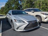 Certified 2019 Lexus ES 300h image 4