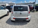 Used 2011 Kia Soul + image 5