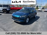 Used 2020 Ford Escape SE image 2
