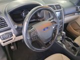 Used 2018 Ford Explorer Limited image 3
