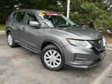 Used 2018 Nissan Rogue S image 2