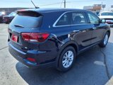 Used 2020 Kia Sorento LX image 4
